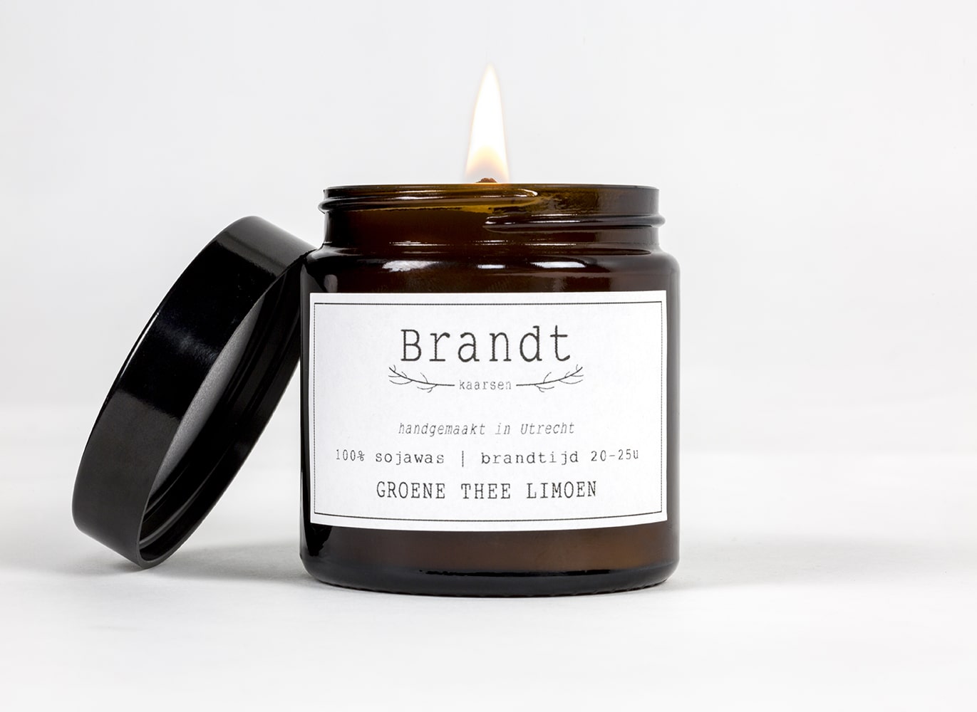 Apothecary candle by Brandt - green tea lime