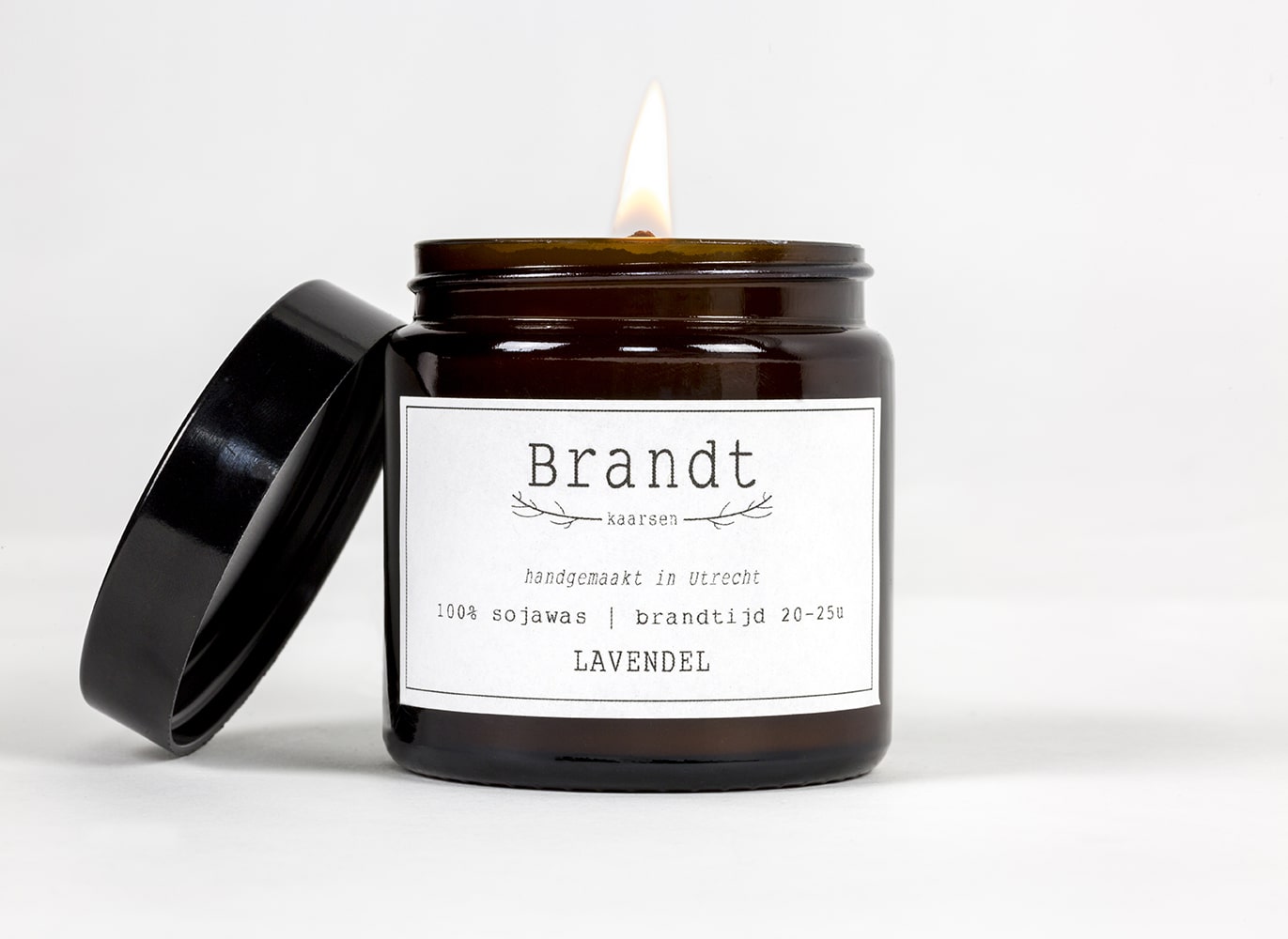 Apothecary candle by Brandt - lavender